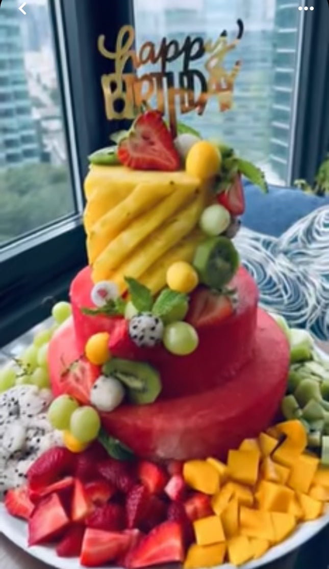 Hand-Delivered Fresh Fruit Cakes Oahu, Hawaii