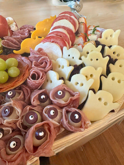 HALLOWEEN/SPOOKTACULAR CHARCUTERIE BOARDS